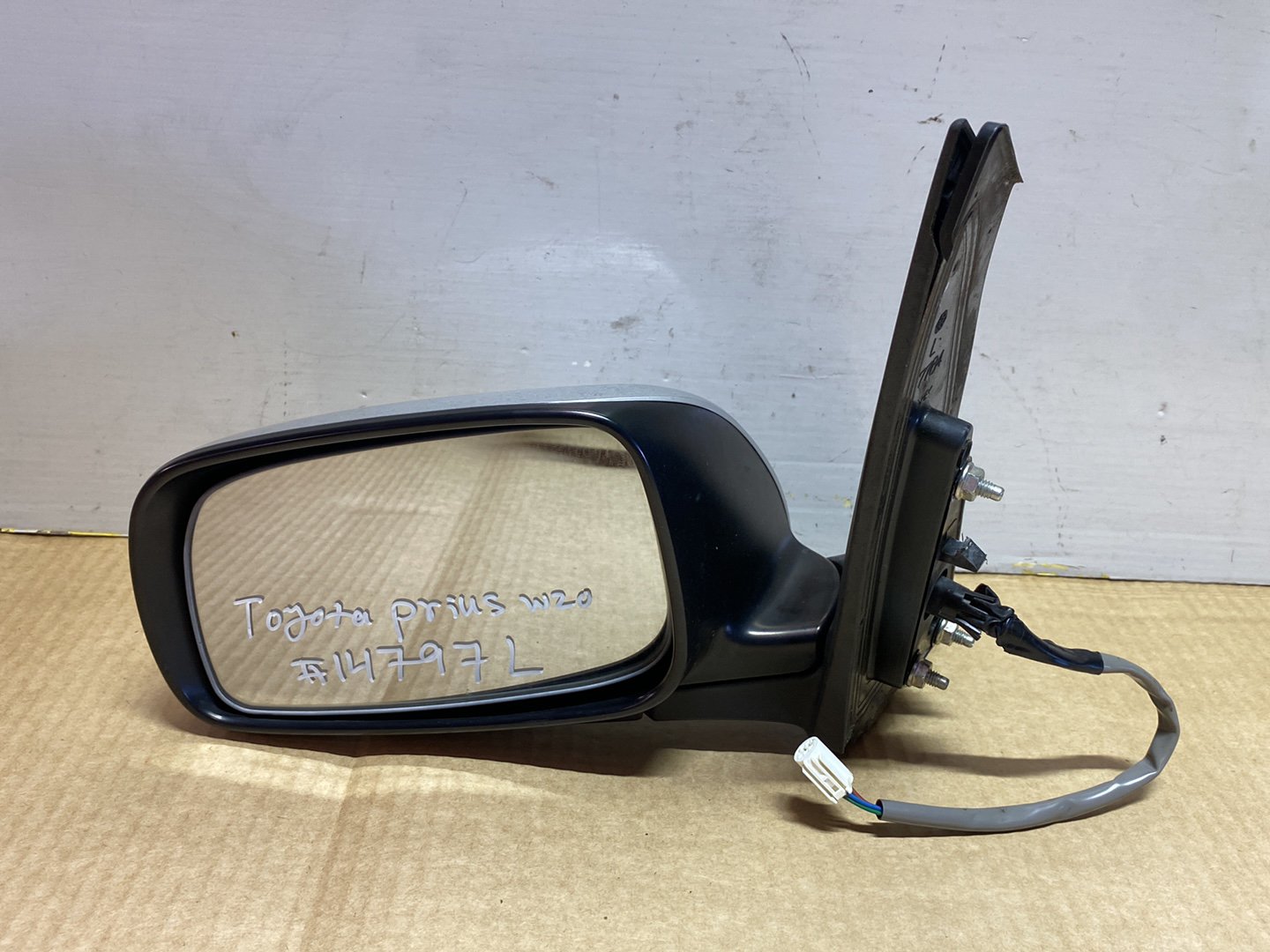 2008 Used Toyota Prius NHW20 - Left Door Mirror PN: 5 wires
