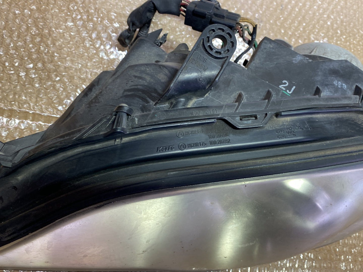 2004 Subaru Legacy - Left Headlight PN: see photos