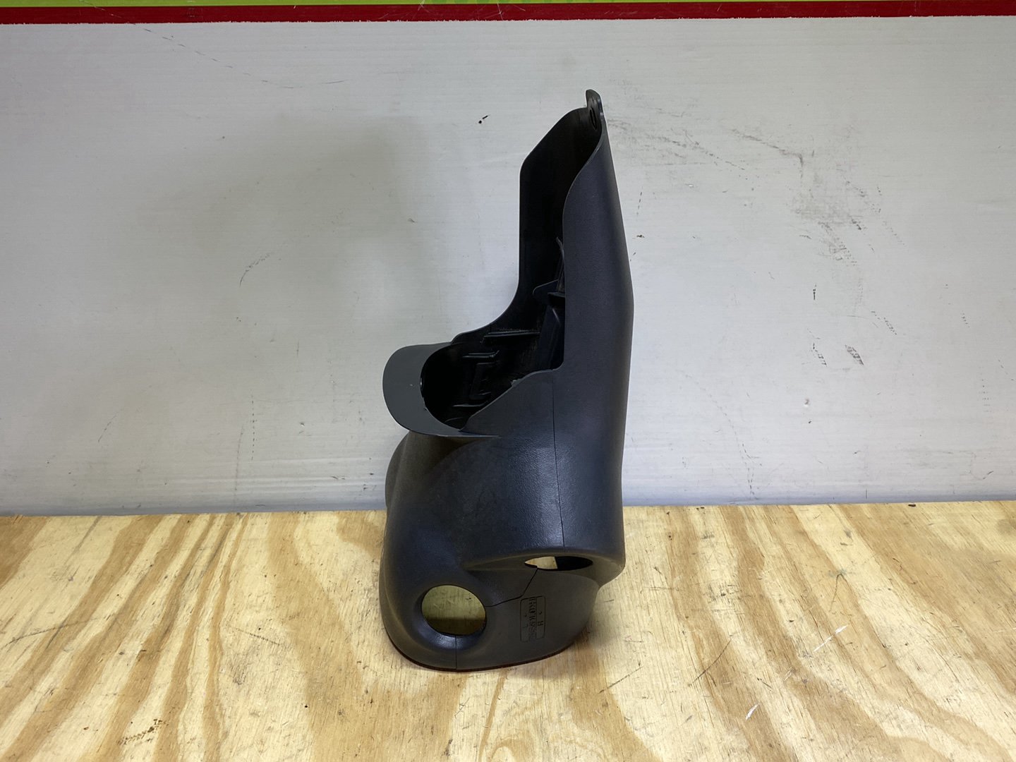 2004 Toyota Vitz SCP10 - Steering Column Shroud