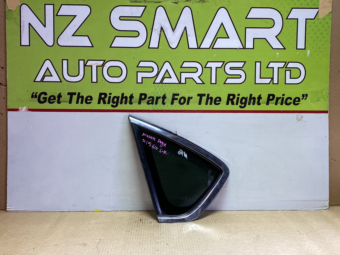 2006 Nissan Fuga Y50 - Left Rear Quarter Door Glass