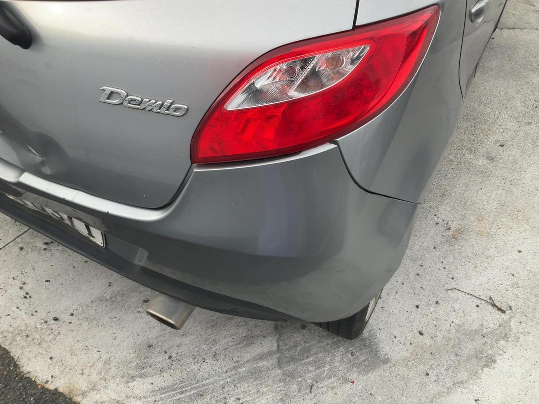 2009 Mazda Demio DE5FS  Dismantling For Parts
