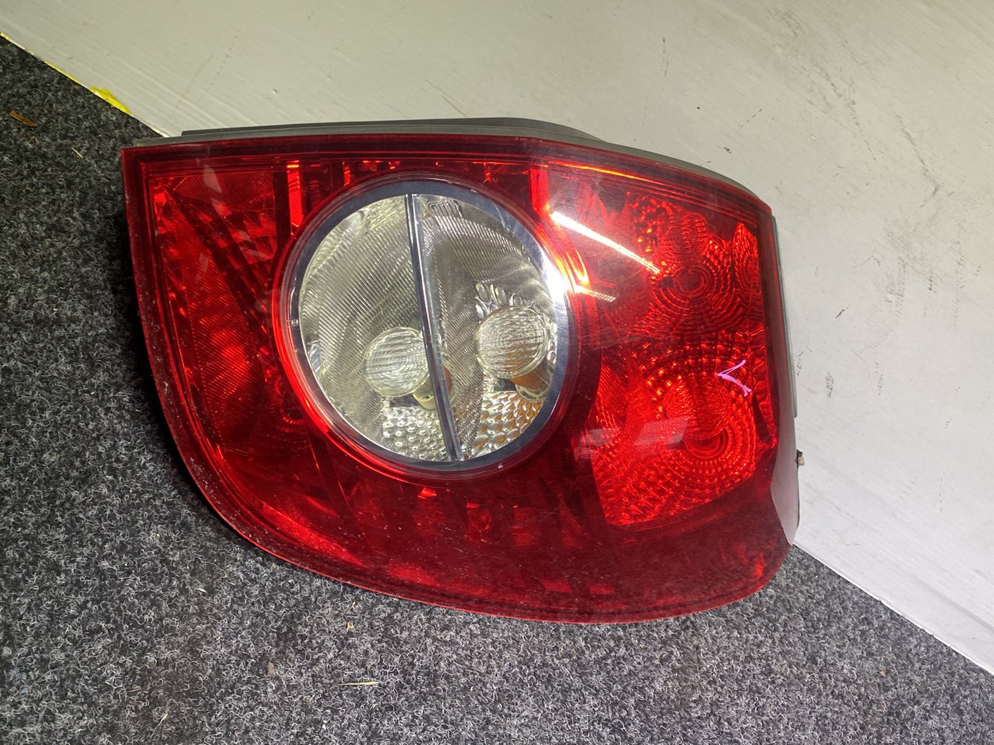 2009 Holden Captiva - Right Taillight