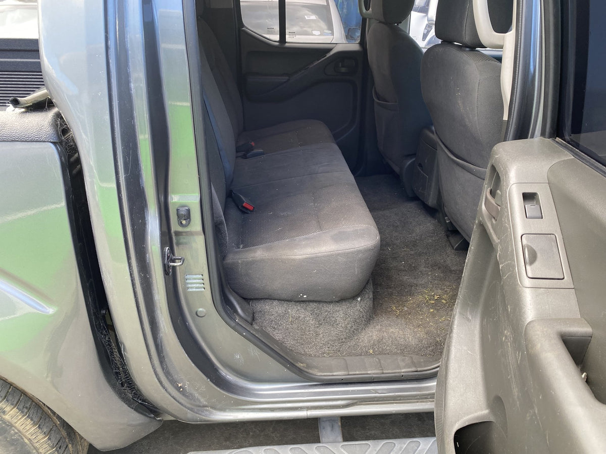 2010 Nissan Navara RX Dismantling For Parts