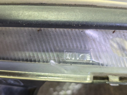 2007 Mazda MPV- Right Headlight PN: