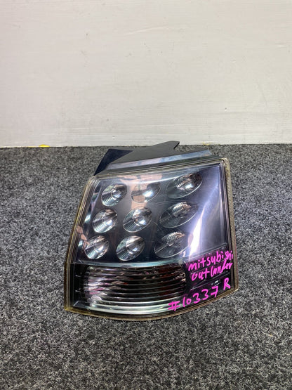 2007 Mitsubishi Outlander - Right Taillight PN: 220-87813
