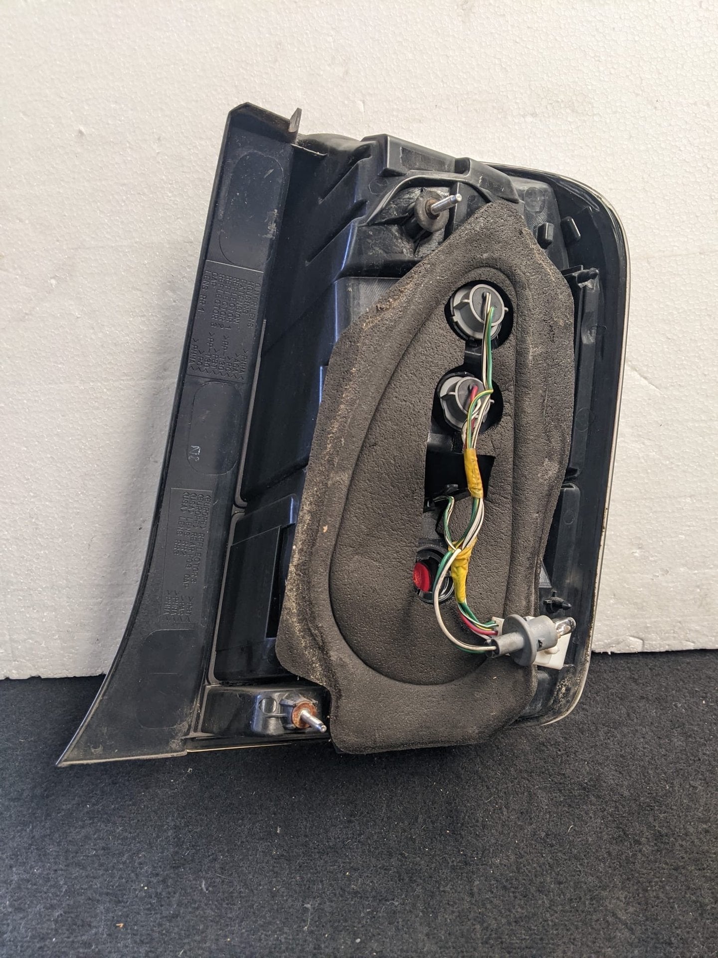 2008 Used Toyota Prius - Left Taillight PN: 47-13