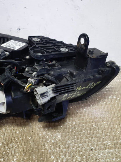 2011 Nissan Fuga- Right Headlight PN: see photos