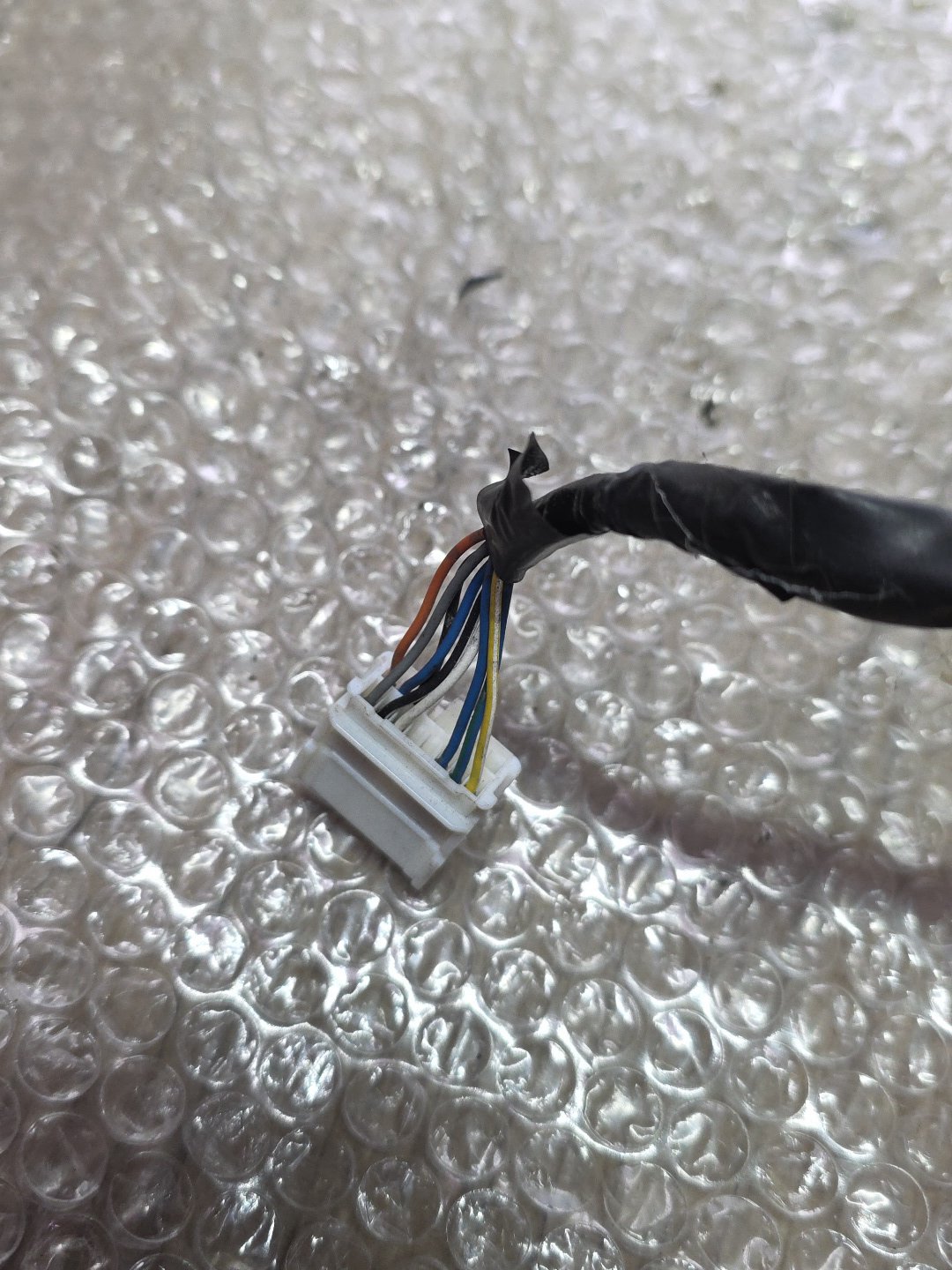 2005 Honda Odyssey- Right Door Mirror PN: 9 wires