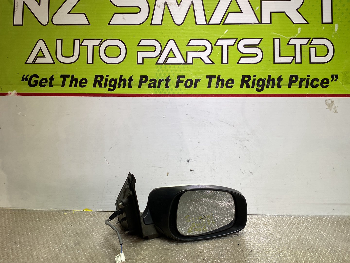 2006 Suzuki Swift- Right Door Mirror PN: 5 wires
