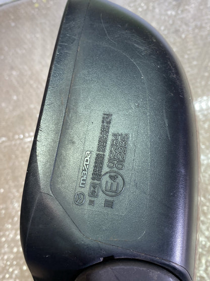 2006 Mazda MPV- Right Door Mirror PN: 7 wires