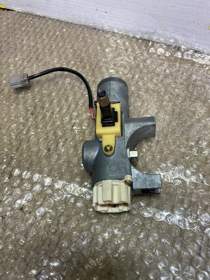 2006 Nissan Tiida- Ignition Switch PN: 487500M005
