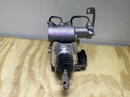 2013 Toyota Prius W30 - ABS Pump/Modulator PN: 47270-47030