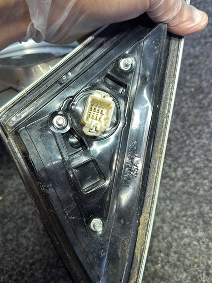 2005 Honda Civic- Left Door Mirror PN: 5 Pin