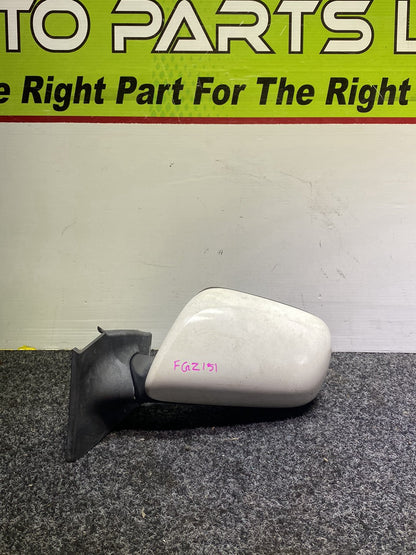 2006 Toyota Vitz - Left Door Mirror PN: 5 wires