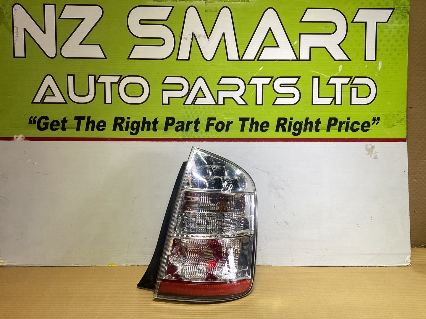 2008 Toyota Prius- Right Taillight PN: