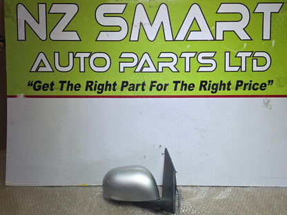 2003 Nissan Cube- Right Door Mirror PN: 7 wires