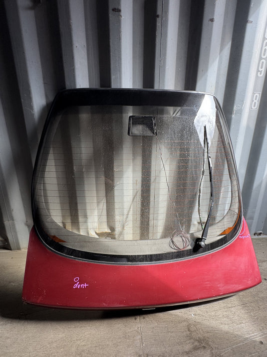2004 Honda Integra- Tailgate PN: