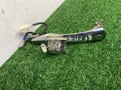 2011 Nissan Fuga - Right Front Exterior Door Handle PN: 80640-1MA0A