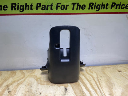 2005 Toyota Avensis AZT250 - Steering Column Shroud