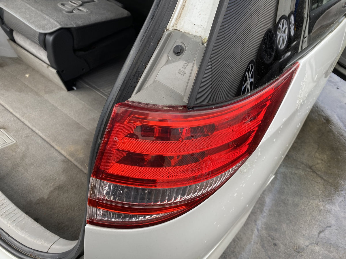 2006 Toyota Estima Aeras ACR50 Dismantling For Parts