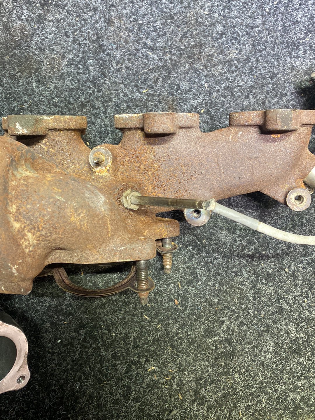 2014 - Turbo Exhaust Manifold PN: 8201393207-03590R--D
