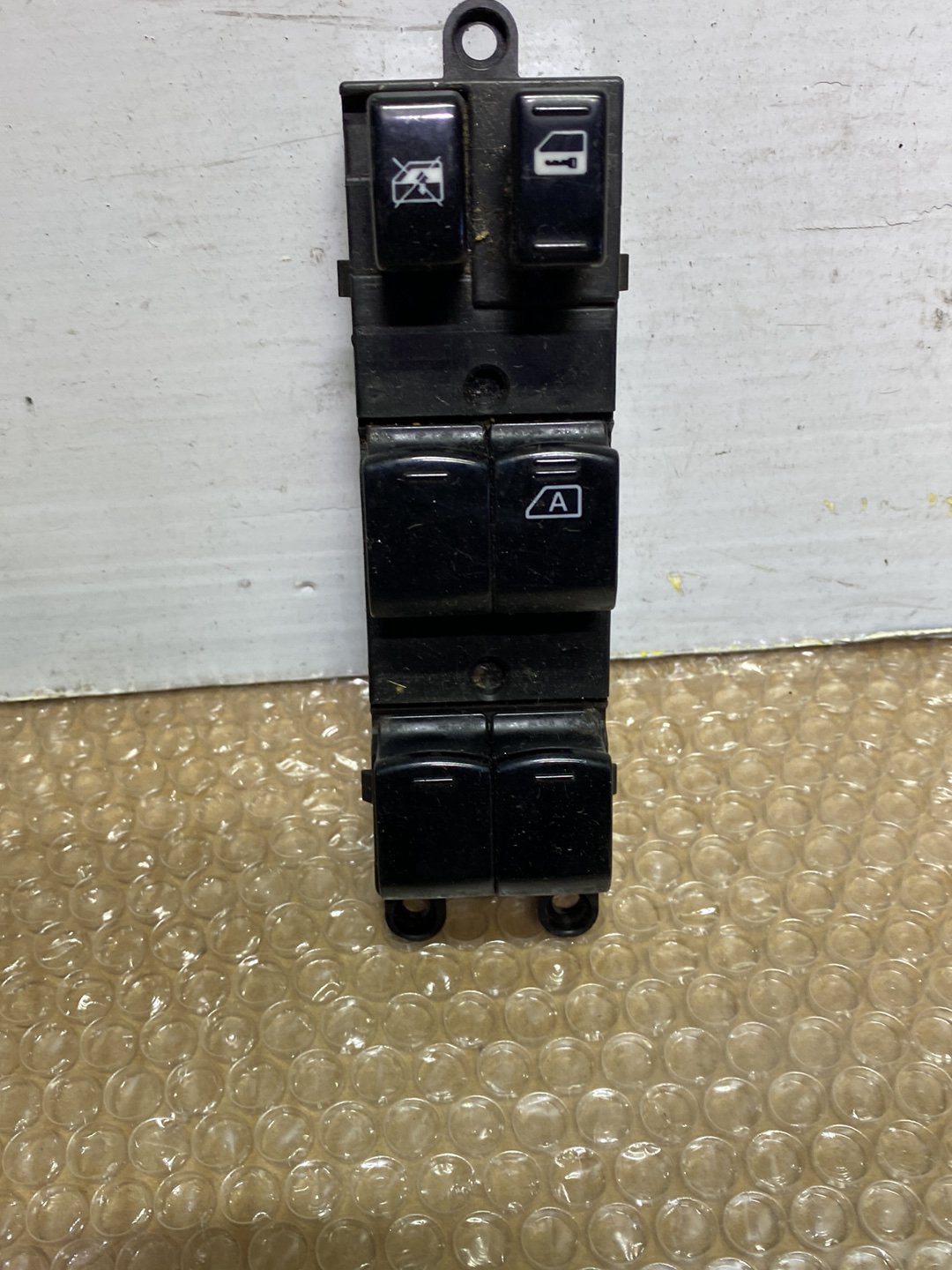 2007 Subaru Impreza- Master Power Window Switch PN: 83071FG000
