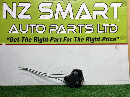 2005 Used Toyota Ist NCP60 - Left Rear Door Lock Actuator PN: 6906013090