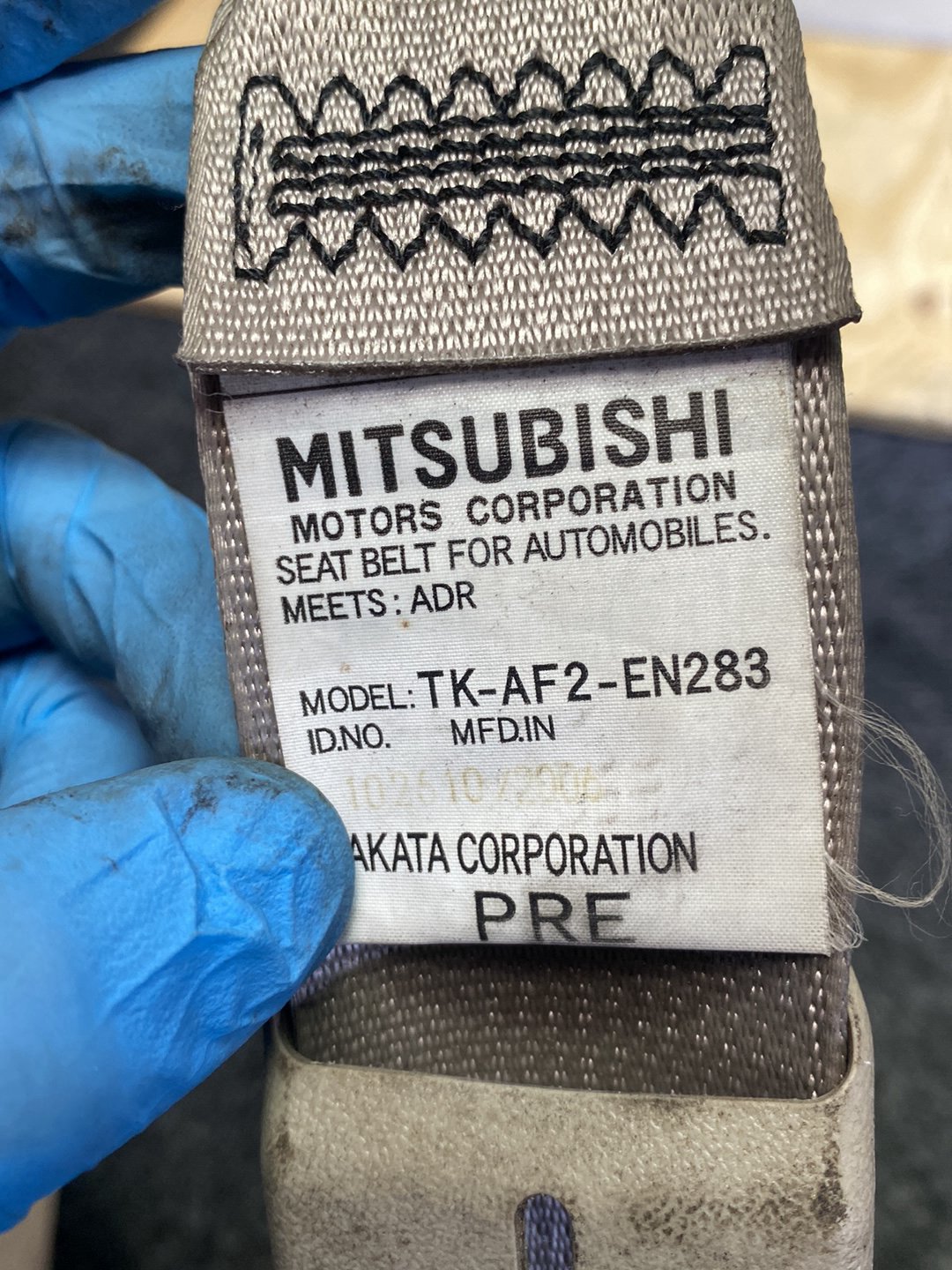 2006 Mitsubishi Pajero V93W - Right Front Seat Belt