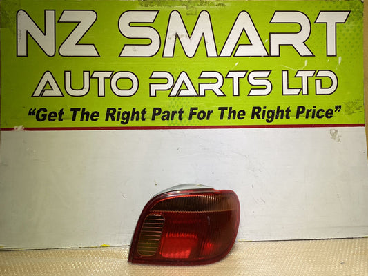 2002 Used Toyota Vitz - Right Taillight PN: 8155052130