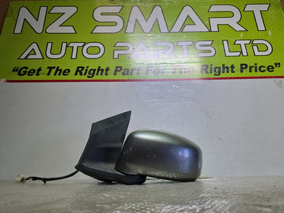 2008 Nissan Wingroad- Left Door Mirror PN: 5 wires