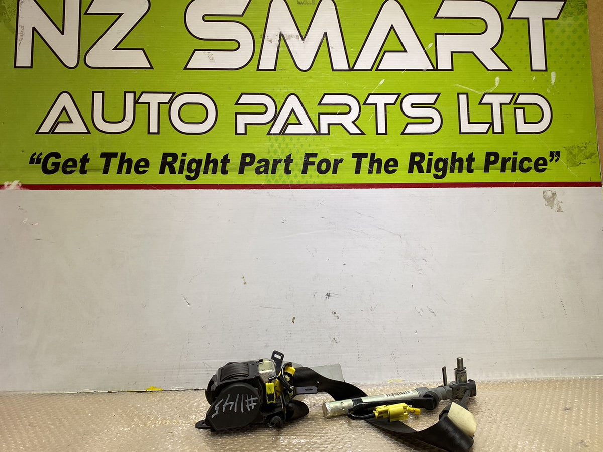 2007 Honda Airwave - Right Front Seat Belt PN: Sed photos