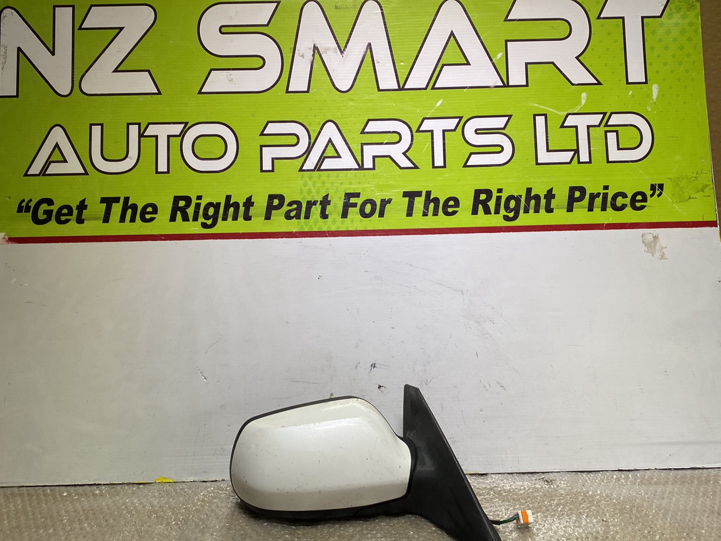 2005 Mazda Atenza- Right Door Mirror PN: 4 wires