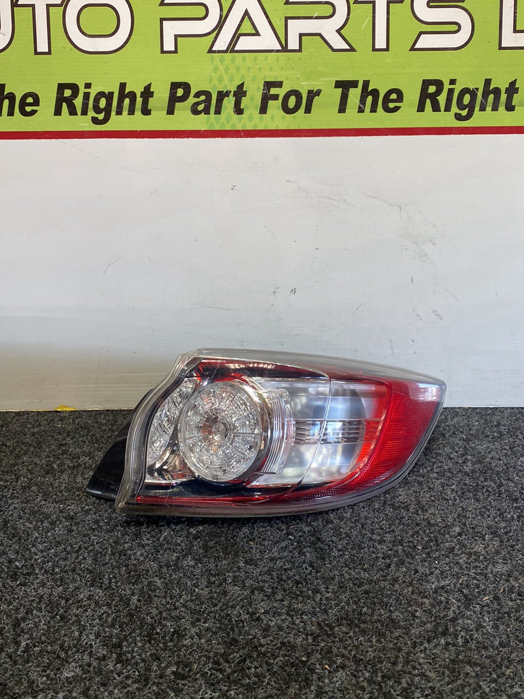 2012 Mazda Axela - Right Taillight PN: STANLEY P8240