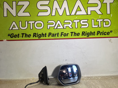 2008 Honda CR-V- Right Door Mirror PN: 9 wires