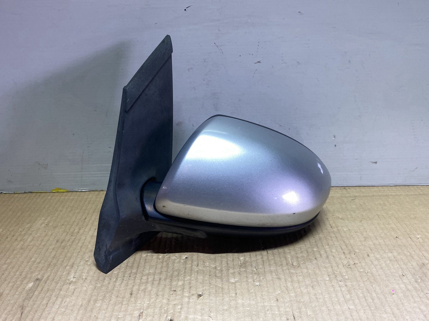 2010 Mazda Demio DE3FS - Left Door Mirror PN: 5 wires