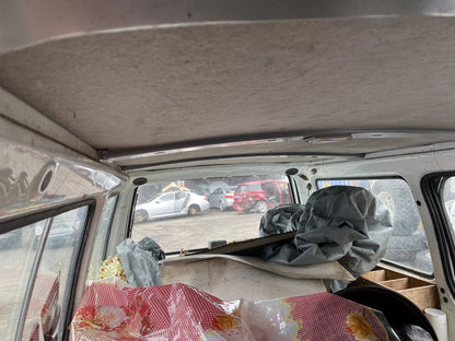 2014 Mitsubishi L300 Dismantling For Parts