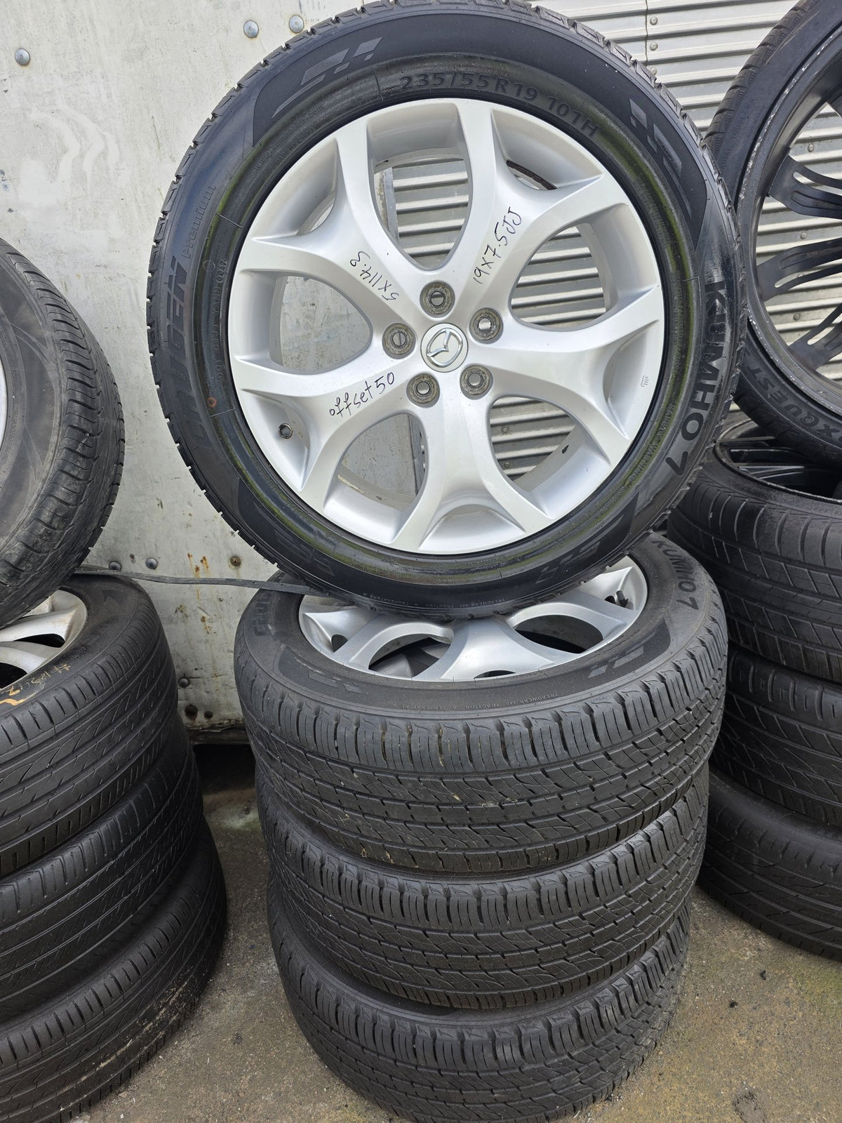 Mazda Mag Wheel Set PN: 5X114.3 19x7.5JJ OFF +50 235/55R/19