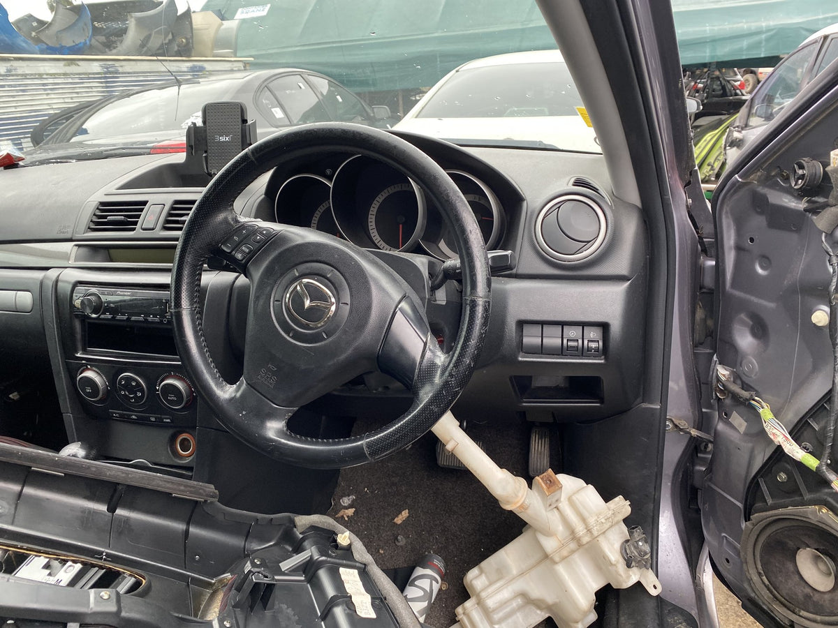 2003 Mazda Axela BK3P Dismantling For Parts