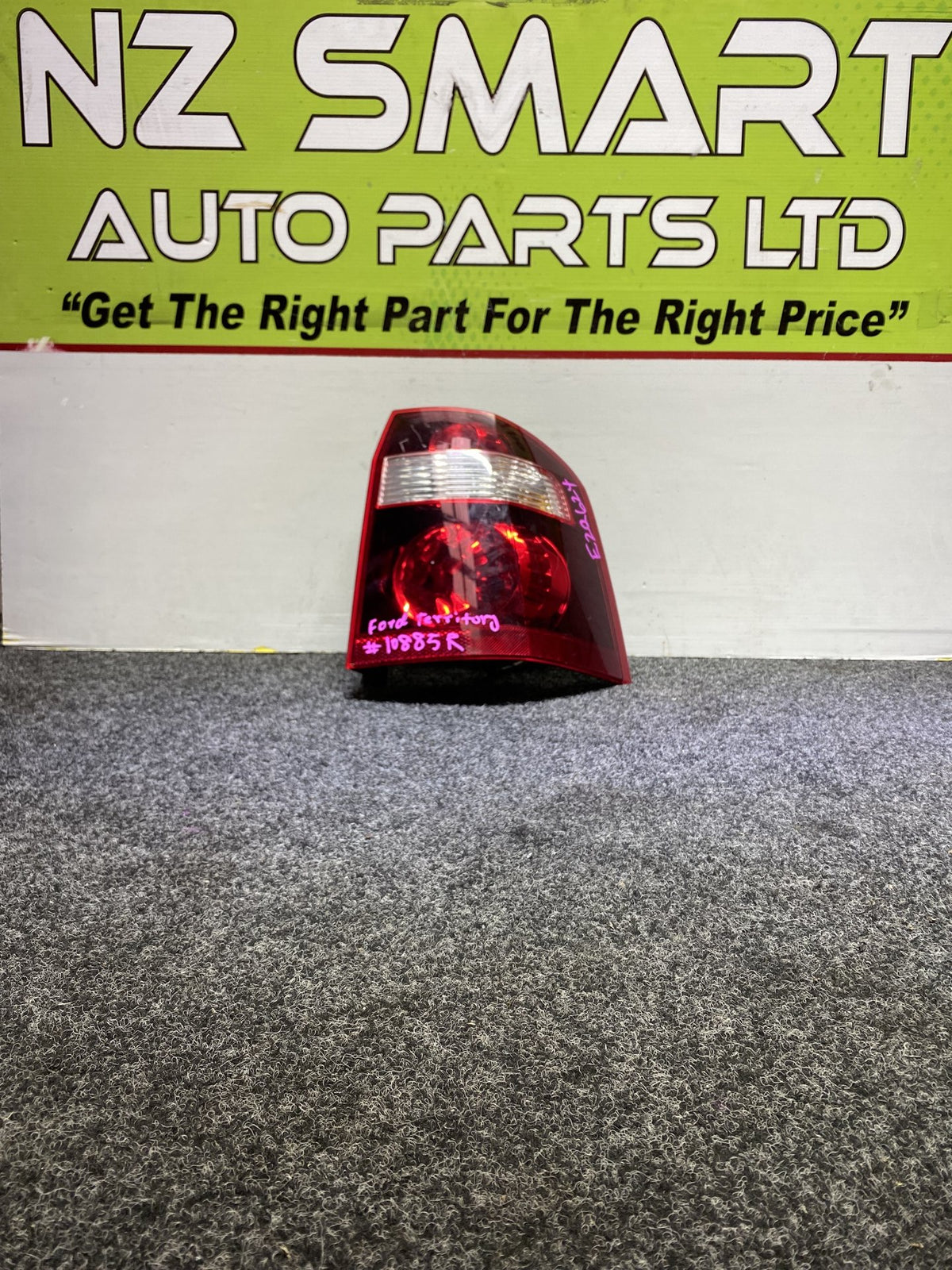 2009 Ford Territory - Right Taillight PN: 957-088