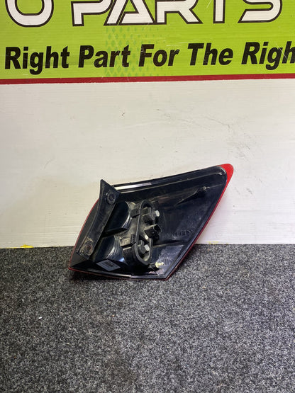 2008 Nissan Dualis KJ10 - Left Taillight