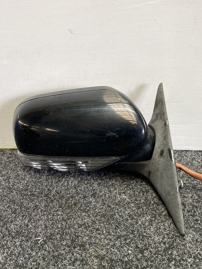 Subaru Legacy - Right Door Mirror PN: vc02-015
