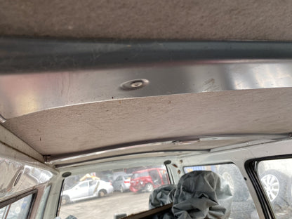 2014 Mitsubishi L300 Dismantling For Parts