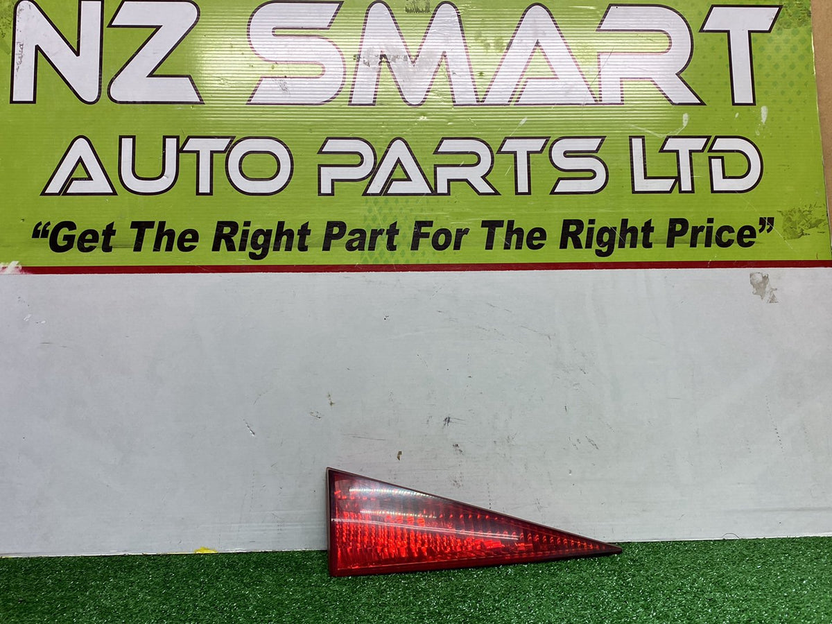 2002 Used Toyota Caldina - Left Boot Light PN: 21-58