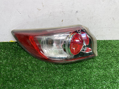 2009 Mazda Axela - Left Taillight LENS: STANLEY P8239/PN: BCW8-51-160E
