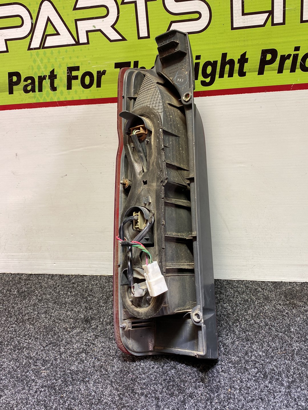 2010 Used Toyota Hiace - Right Taillight PN: Koito 26-120