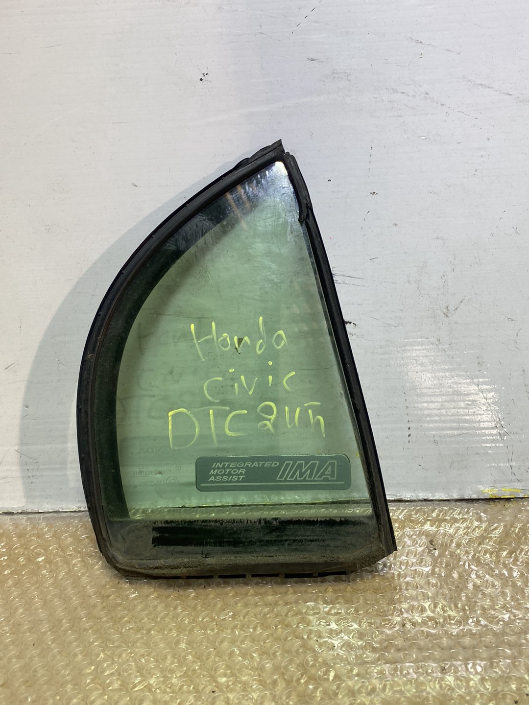 2007 Honda Civic- Left Rear Quarter Door Glass PN: M31