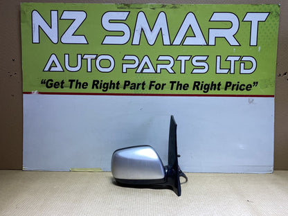 2006 Toyota Ipsum ACM21 - Right Door Mirror PN: 5 wires