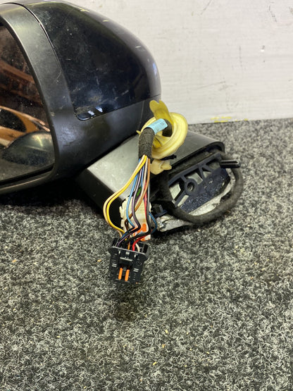 2012 Citroen C4 - Left Door Mirror PN: 11 wires / 2 plugs