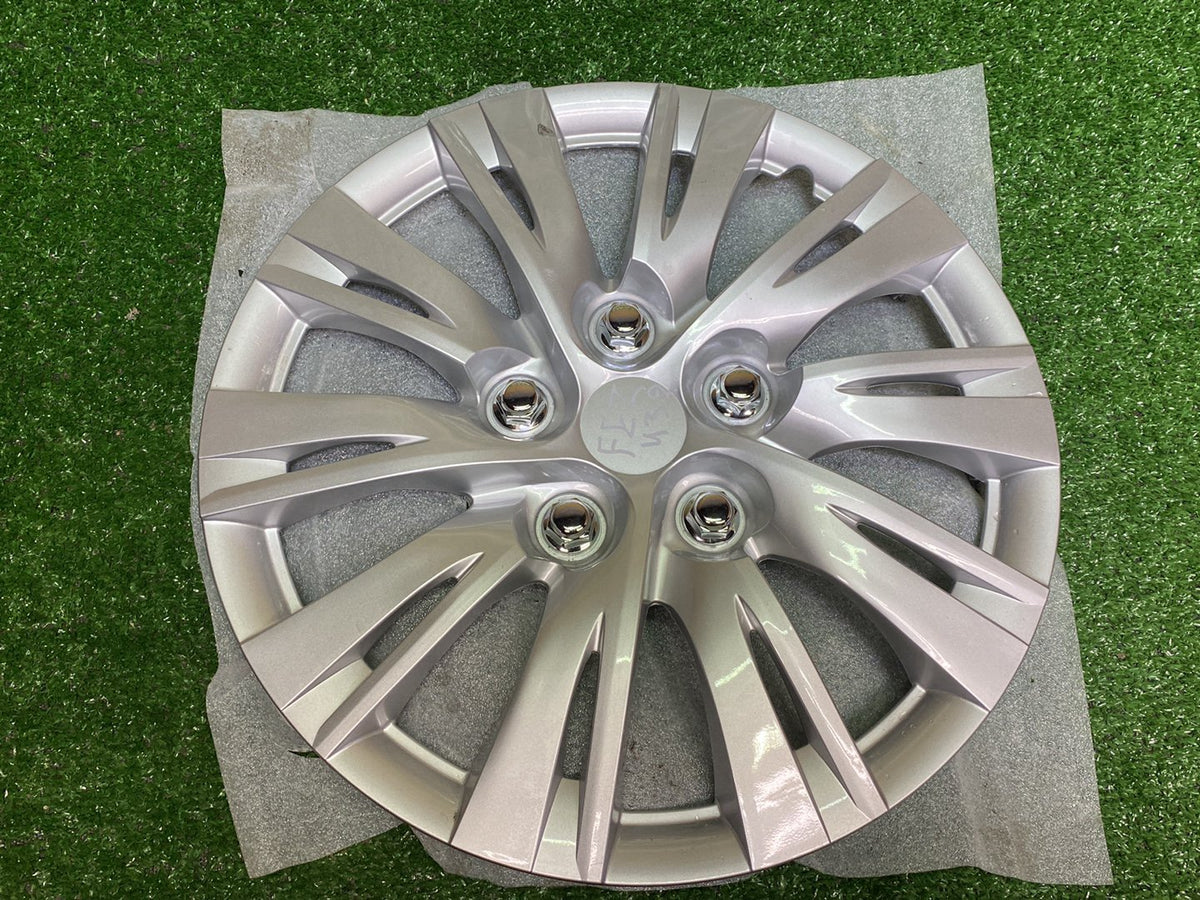 2004 Honda Civic - Wheel Cover/Hub Cap PN: Size 15