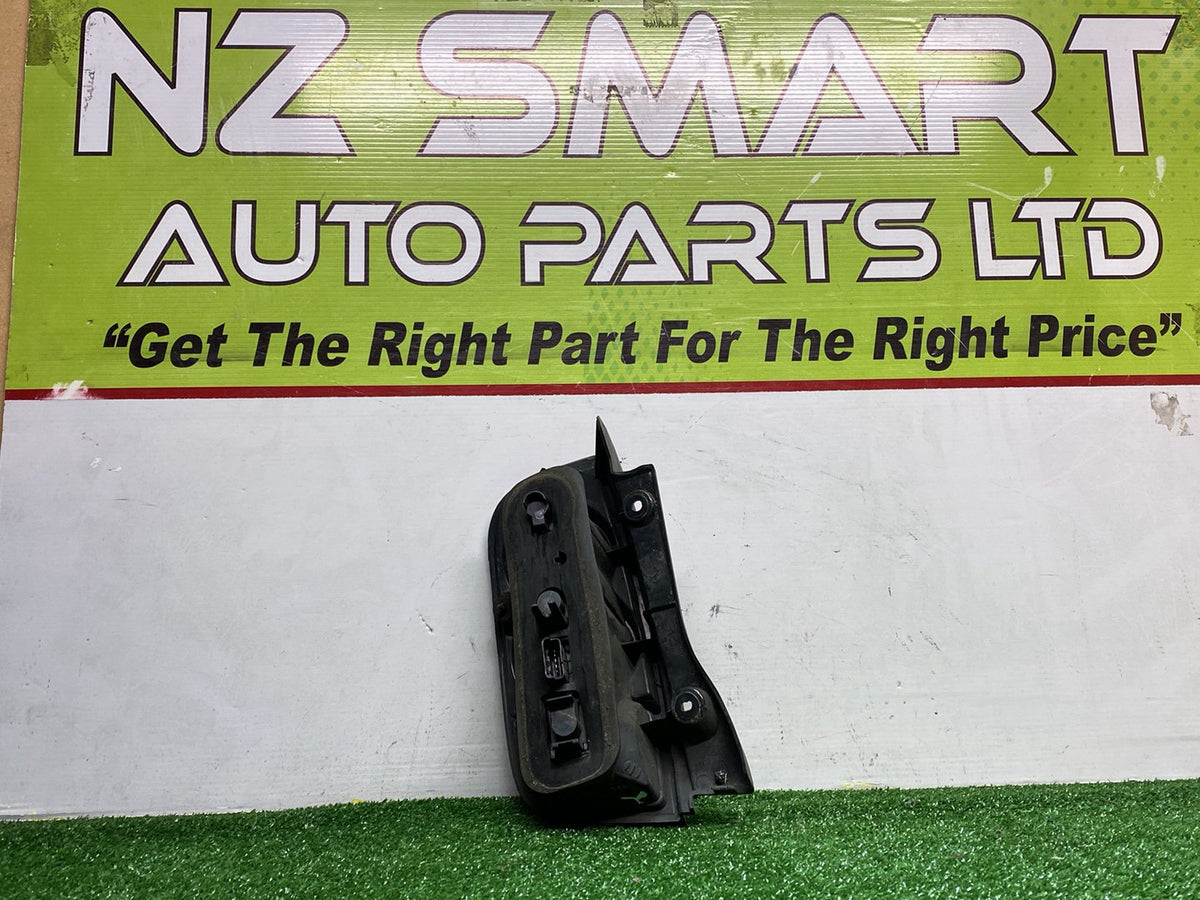 2010 Nissan March J32 - Right Taillight PN: See all the photos